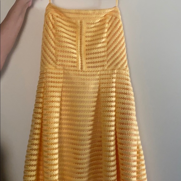 Yellow new york and company dress - Picture 1 of 3